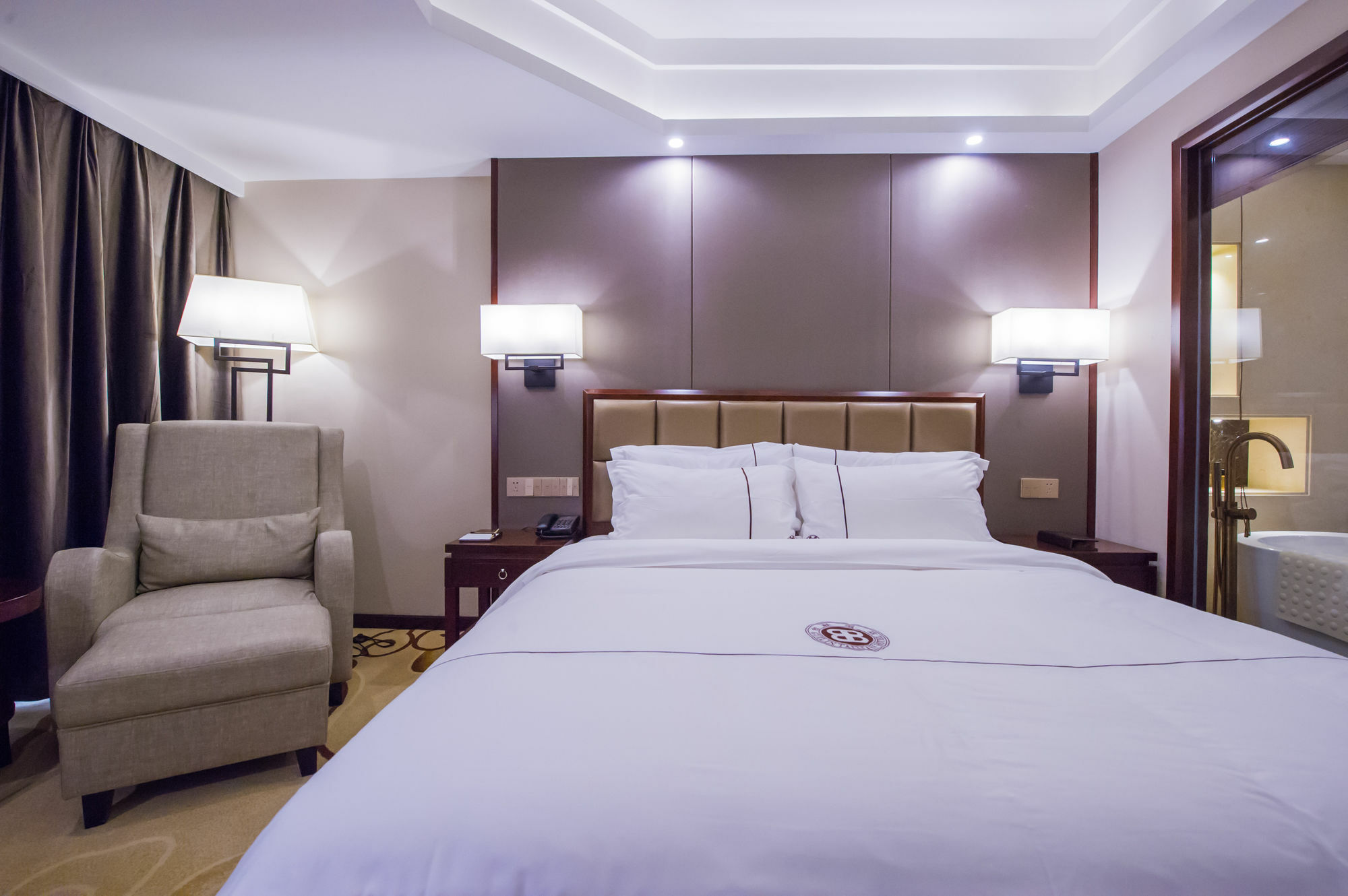 Guilin Tailian Hotel Екстер'єр фото